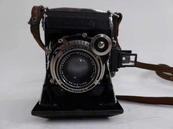 Zeiss Ikon Super Ikonta mit Tessar 1:3,5