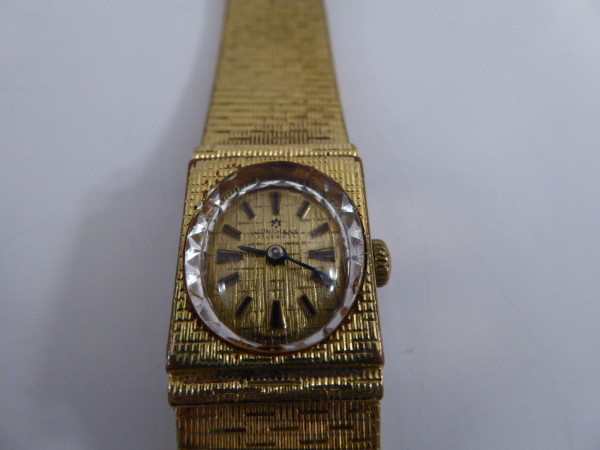 Kleine vergoldete Armbanduhr