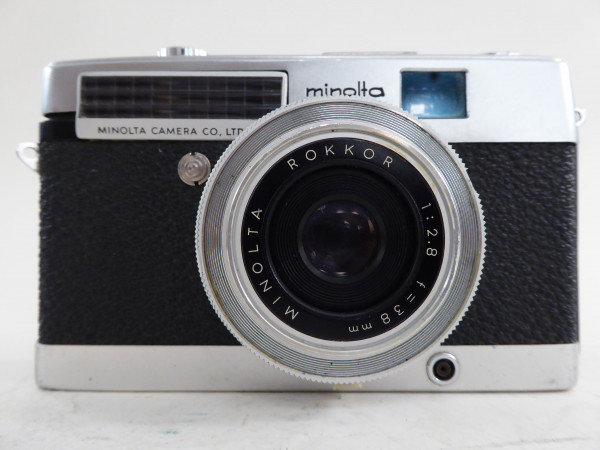 Minolta Minoltina P mit Rokkor 1:2,8 / 38 mm