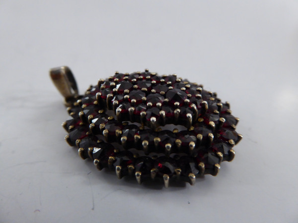 Antiker Granat - Anhänger