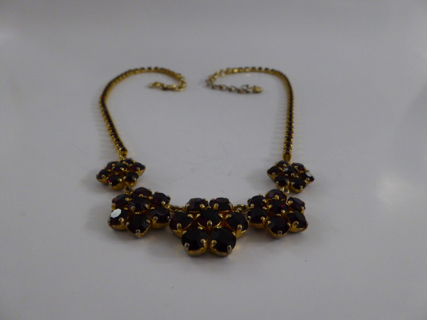 Granat - Halskette mit fünf Medaillons