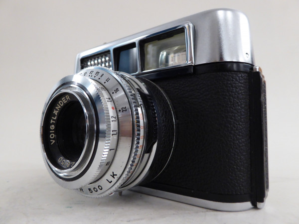 Voigtländer Vito CL mit Color Skopar 1.2,8