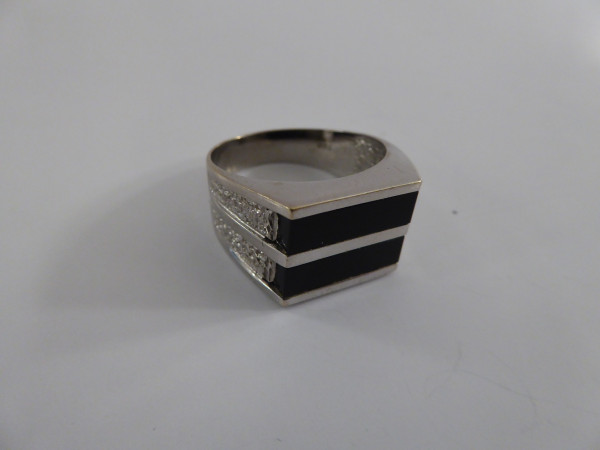 Herrenring mit Onyx, Silber
