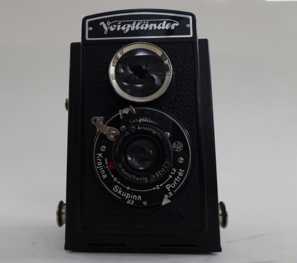 Voigtländer Brillant mit Soligor 1:6,3