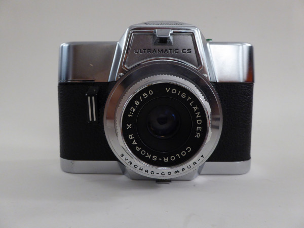 Voigtländer Ultramatic CS mit Color Skopar 1:2,8