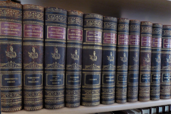 Bibliothek der gesamten Medicinischen Wissenschaften